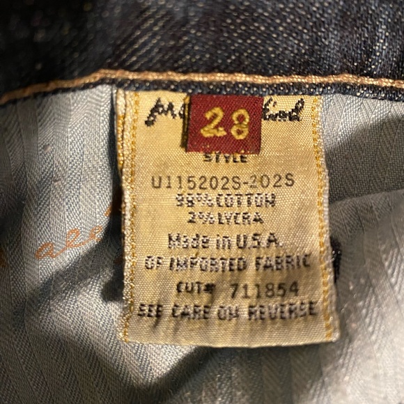 Silver Jeans, preloved, Size 28, Length 32, flare bottom - Picture 5 of 6